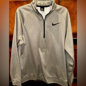 Nike Men's Performance Gray Quarter-Zip Jacket